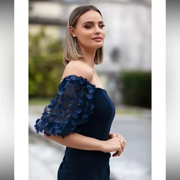 Xscape - Off-The-Shoulder Floral-Sleeve Gown - Navy Blue - Size 4P - EUC!! - Picture 4 of 16